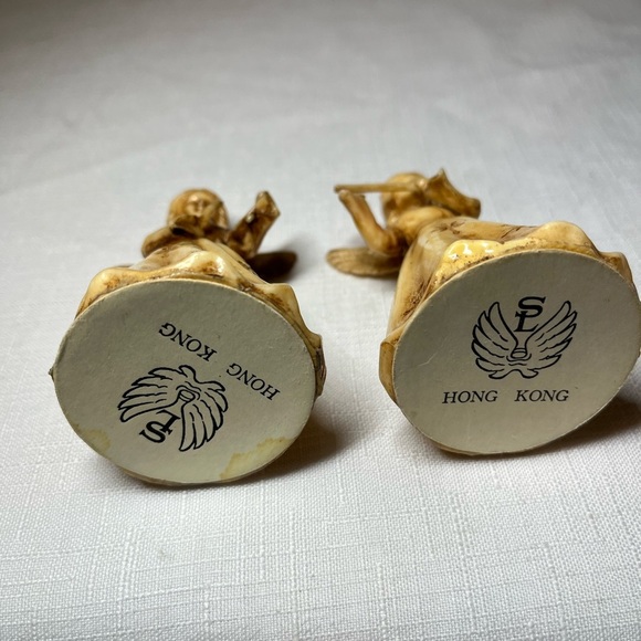 Vintage Angel Figurines with Musical Instruments. Polymer. Made in Hong Kong - Picture 3 of 4